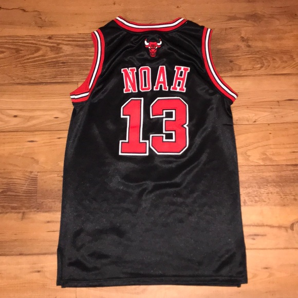 ADIDAS CHICAGO BULLS JERSEY - Picture 6 of 8